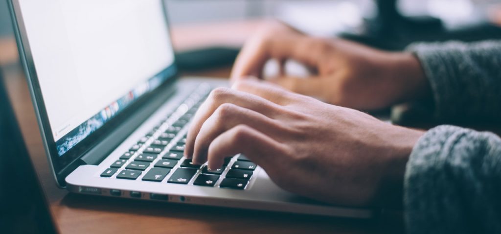 rédaction de contenus et communication digitale, on-line